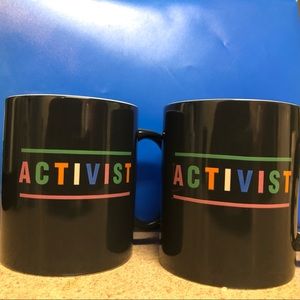 Activist coffee mug in black
